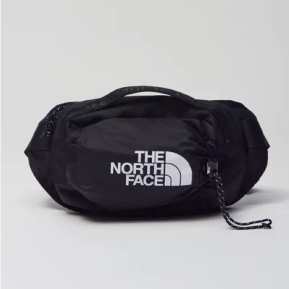 NWT The North Face Bozer III-L Hip Pack Belt Bag in Black